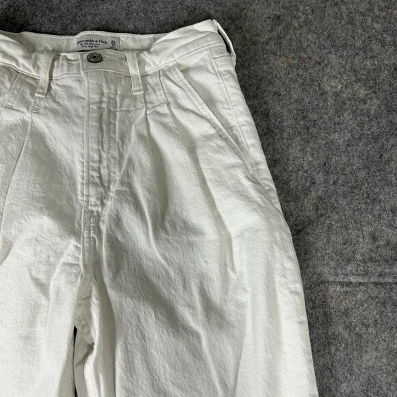 Abercrombie & Fitch Jeans Women’s 2 The 80s Mom Ultra High Rise Tapered White - Picture 2 of 9